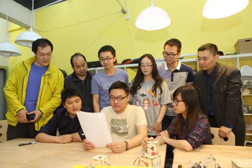 李克强总理五四青年节给mk手机注册学生创客回信1