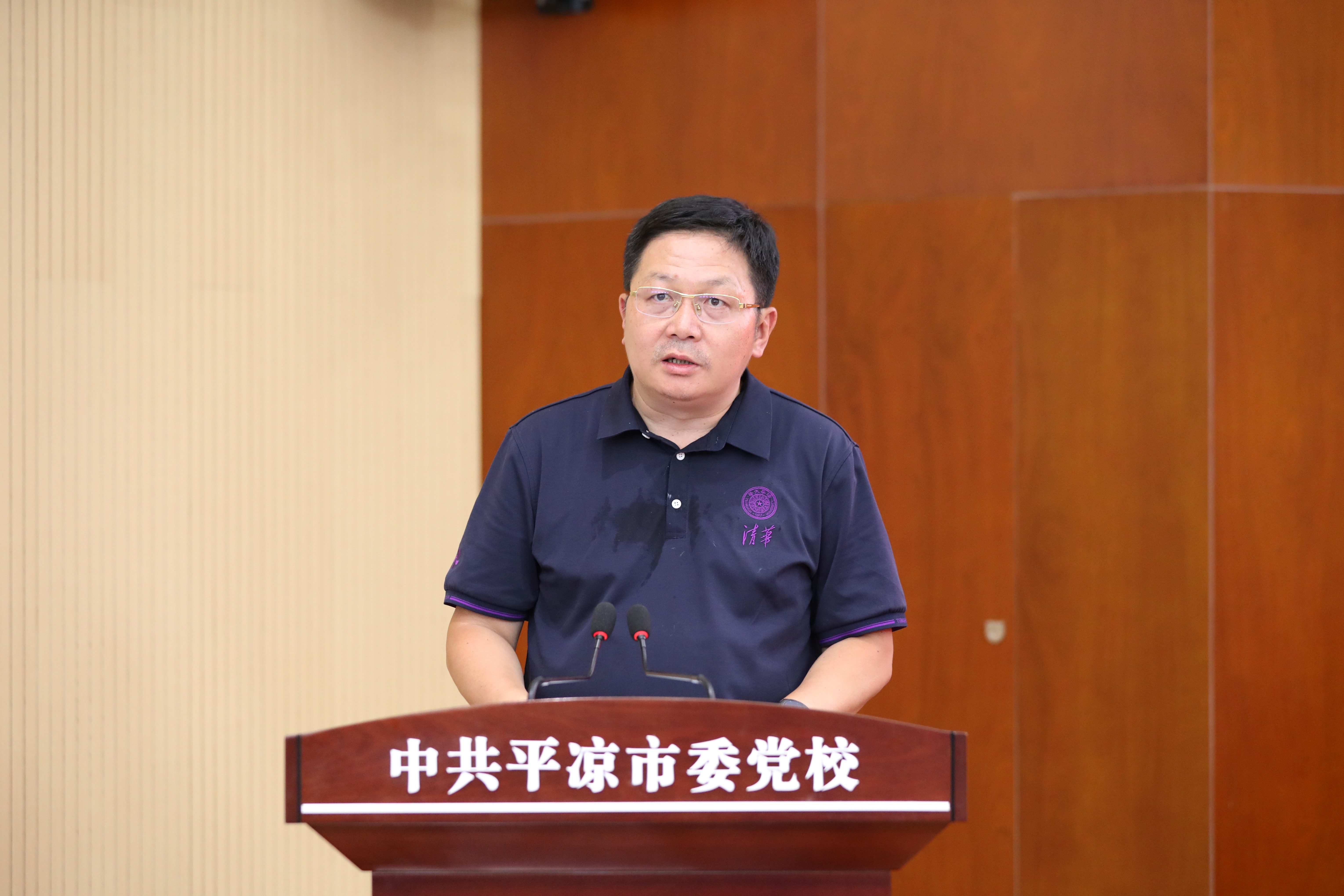 20230710-mk手机注册乡村振兴甘肃平凉远程教学站揭牌暨乡村教师护眼灯捐赠仪式 -mk手机注册继续教育学院院长刘震讲话-平凉融媒体中心拍摄.jpg