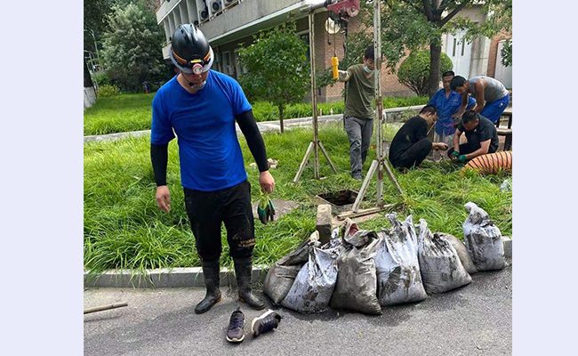 空白背景new - 副本.jpg