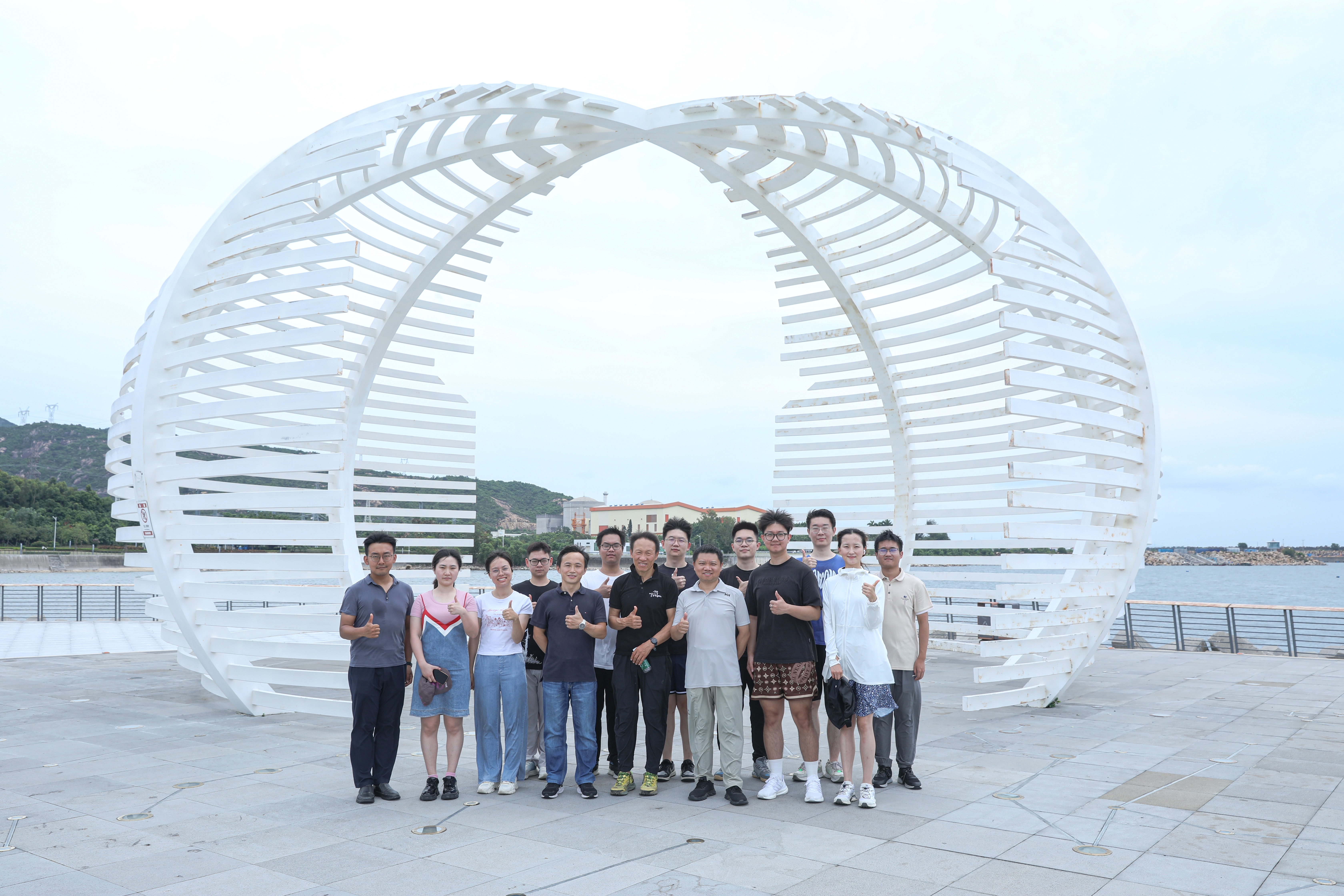 20240804-卓越·启航工程师学院联合中广核开展校企导学思政实践-实践支队-师生在大亚湾核电基地.jpg